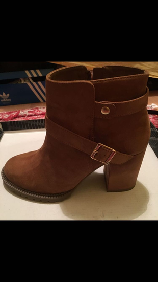 Bershka 38 numara taba bootie