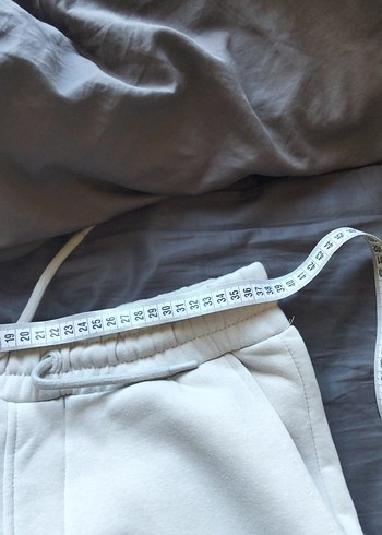 Mavi Baskılı Beyaz Eşofman Altı - Görsel 4