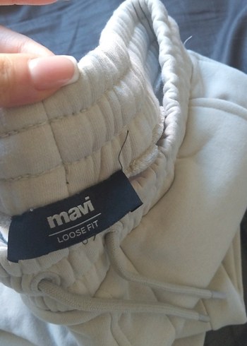 Mavi Baskılı Beyaz Eşofman Altı - Görsel 3