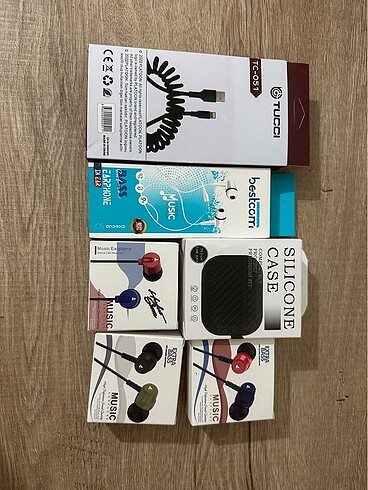 Karışık Kulaklıklar /airpods kılıfı
