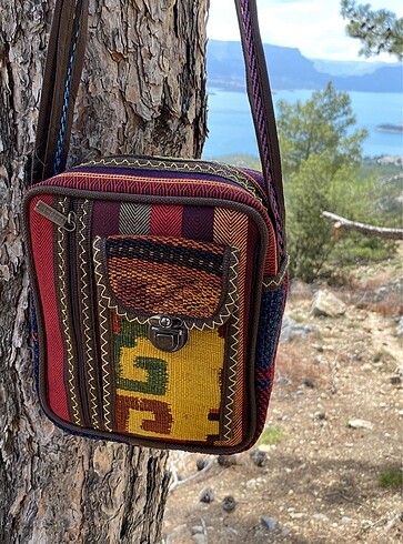 Beden çeşitli Renk Otantik kilim desen dokuma cep telefon gözlü omuz çantası