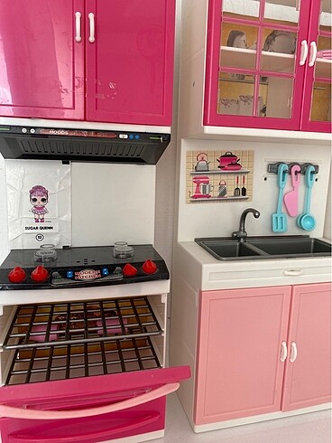  Barbie mutfağı