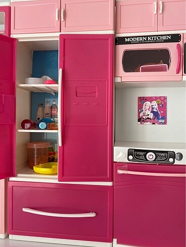  Beden Barbie mutfağı