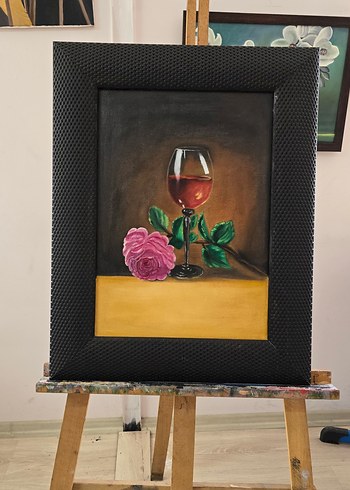 Diğer Bordo Renkli Kadeh ve Gül Tablosu