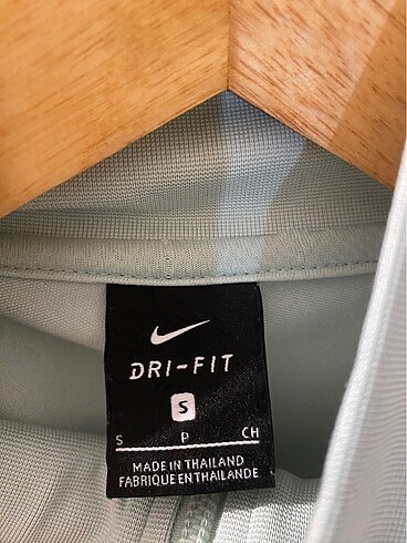 s Beden turkuaz Renk Nike Unisex Renkli Eşofman Üstü