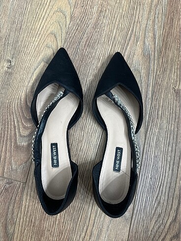 NINE WEST babet