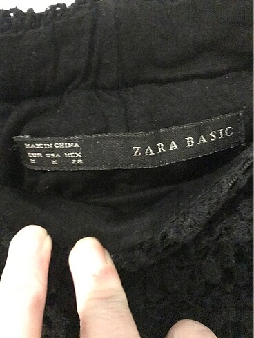 m Beden siyah Renk Siyah #Zara Fistolu Kısa Şort