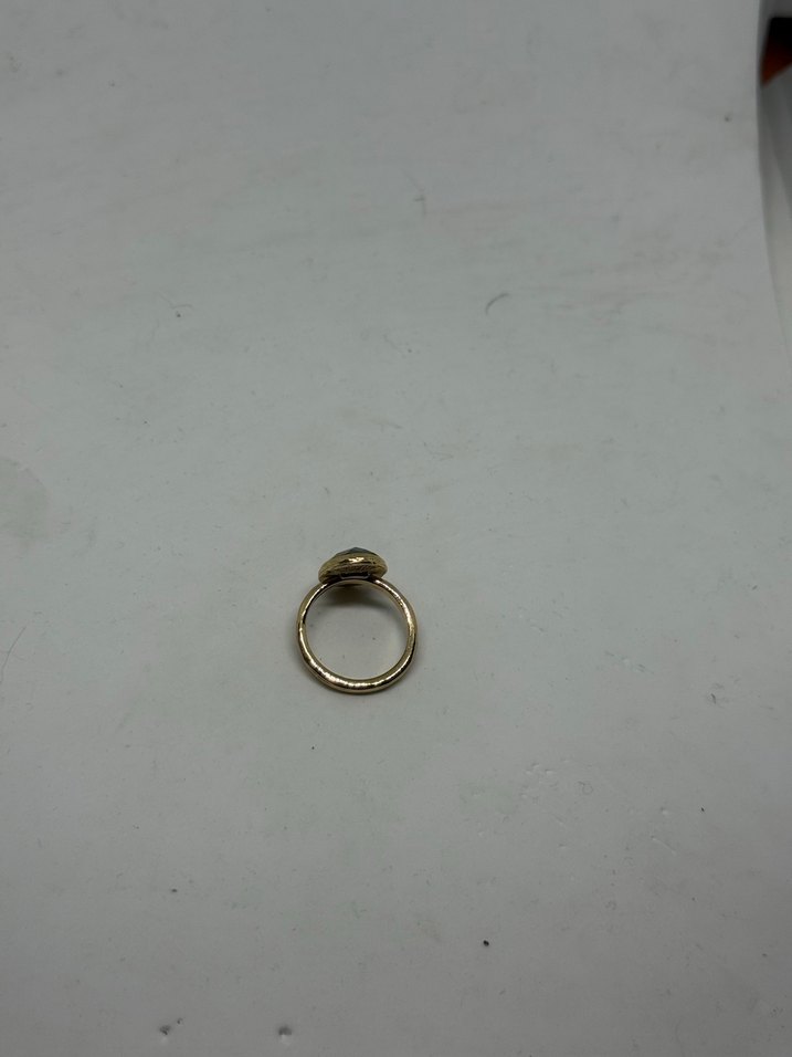 Minimalist Altın Kadın Yüzük Siyah Taşlı - Görsel 2