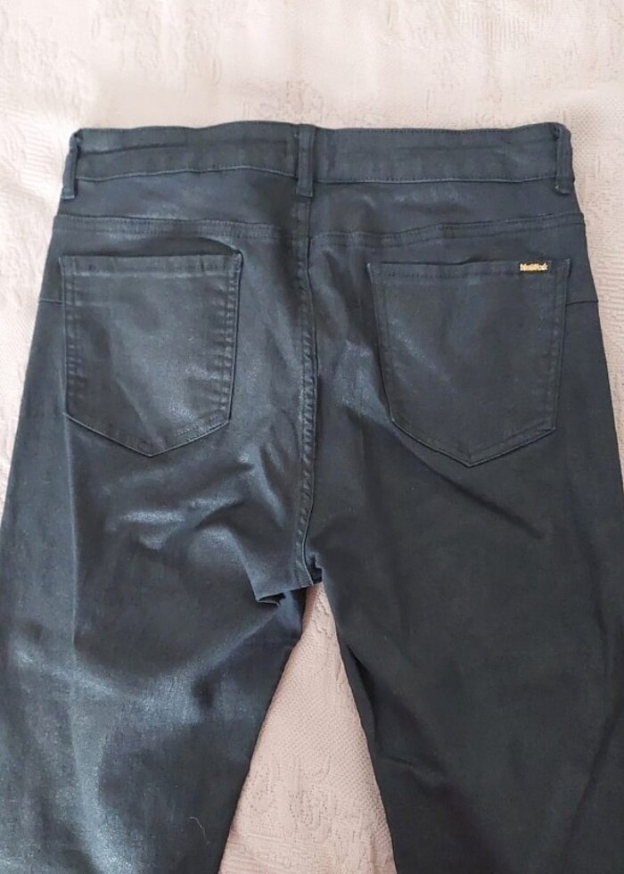 Siyah simli pantolon - Görsel 2