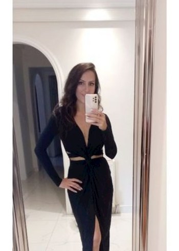 Uzun Siyah Drapeli V Yaka Kadın Elbise - Görsel 2