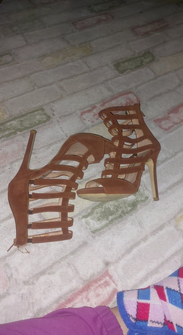 Bej Süet Tokalı Stiletto Kadın Ayakkabı - Görsel 4