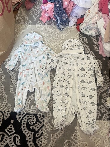 2 ADET ŞAPKALI TULUM HELLOBABY