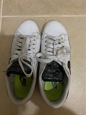 Nike Blazer