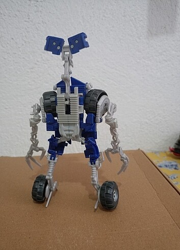 Beden Renk transformers rotf Deluxe wheelie