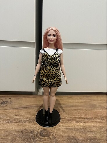 Barbie fashionistas 109