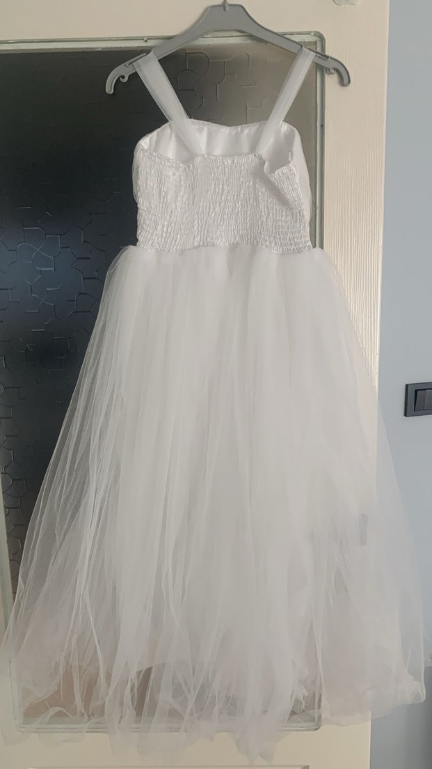 Klasik Şıklık Beyaz Askılı Kız Çocuk Elbisesi - Görsel 2