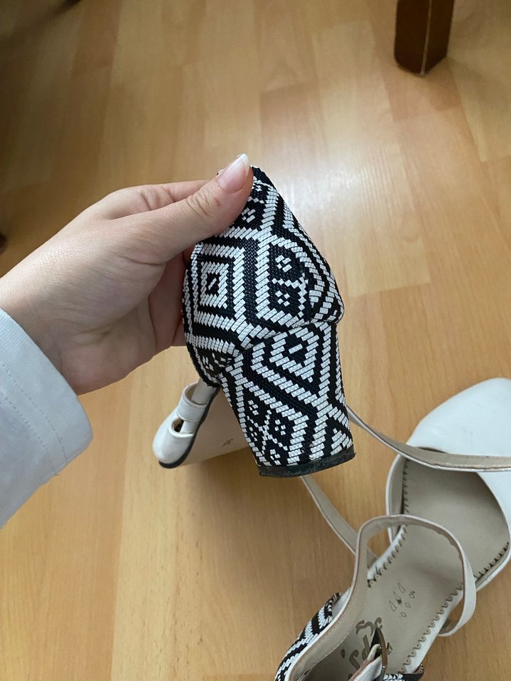 Kadın Topuklu Ayakkabı - Görsel 4