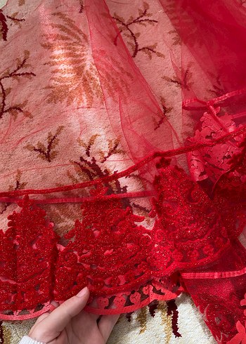 Kırmızı Dantel İşlemeli Kına Duvak - Görsel 2