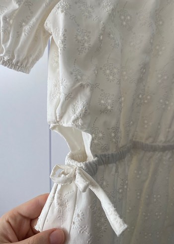 Beyaz Nakışlı Kız Çocuk Bohem Elbise - Görsel 4