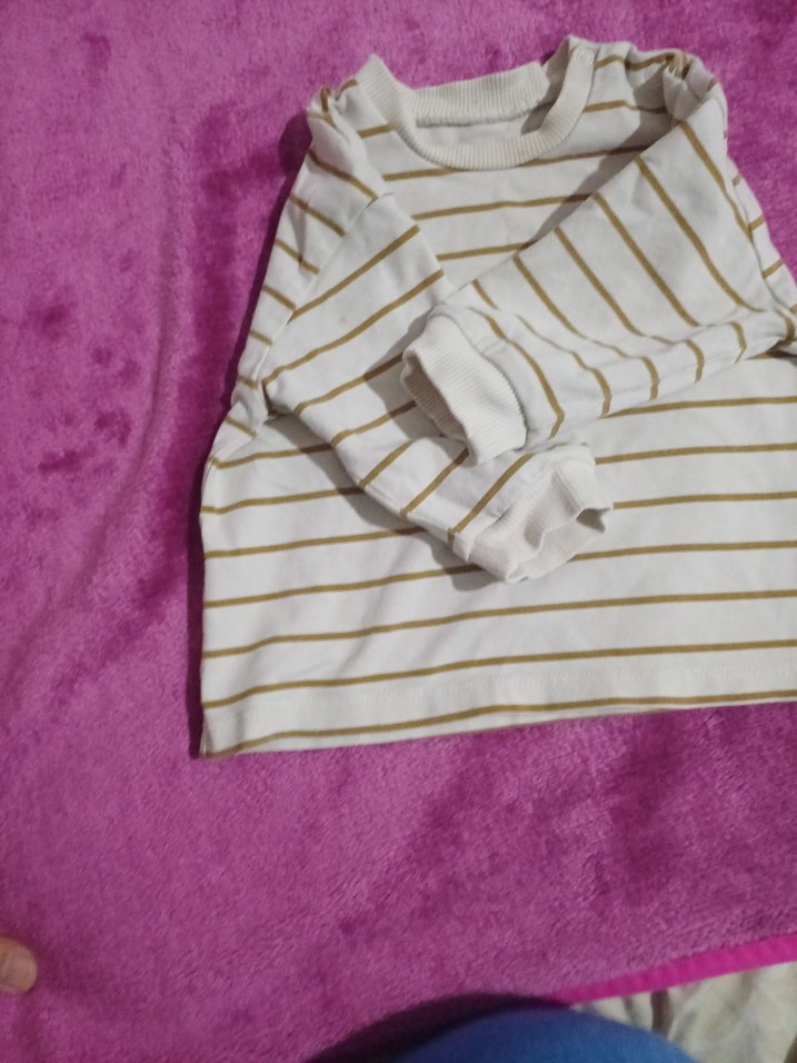 Beyaz Çizgili  Çocuk Tişörtü - Görsel 3