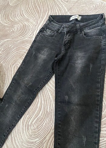Gri Kadın Dar Kesim Denim Pantolon