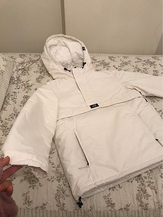 Pull and bear kanguru mont