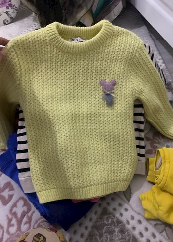 Sarı Nakışlı Triko çocuk Kazak - Görsel 2