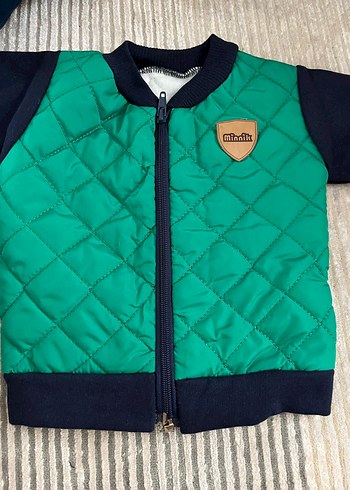 Erkek Çocuk Yeşil Fermuarlı Mont - Görsel 2