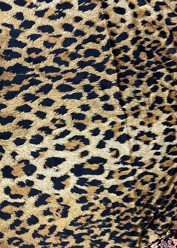 Altın Renkli Kürklü Kadın Fular - Görsel 2