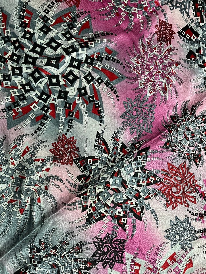 Kadın Renkli Fırfırlı Fular - Görsel 2