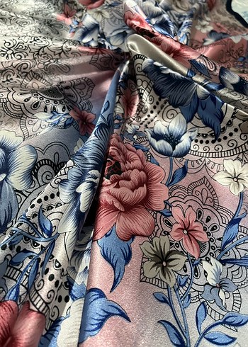 Çiçek Desenli Çok Renkli Bohem Kadın Şal - Görsel 2