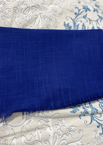 Mavi Kadın Saten Şal - Görsel 2