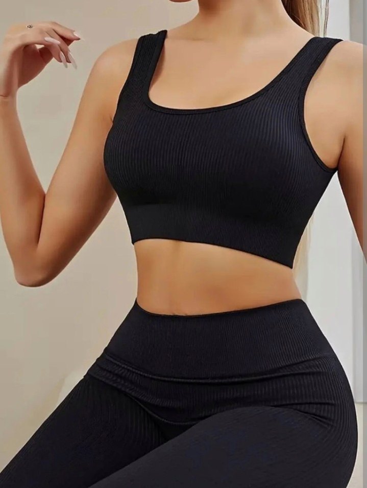 Siyah Ribanalı Üst ve Şort Takımı - Görsel 3