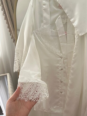 Saten güpürlü lohusa takımı gecelik takımı - Görsel 4