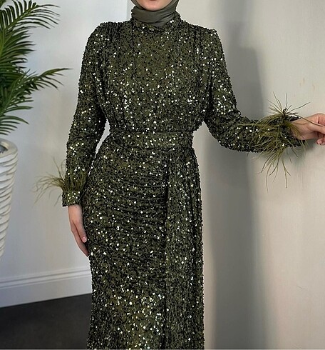 Yandan pelerinli abiye - Görsel 6