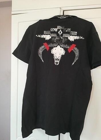 Siyah tshirt
