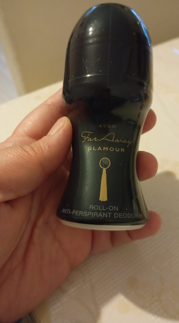 Far Away Glamour Kadın Roll-On Deodorant - Görsel 2