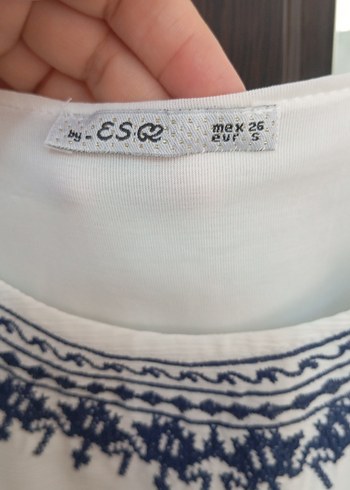 Nakışlı Beyaz Askısız Bluz - Görsel 2