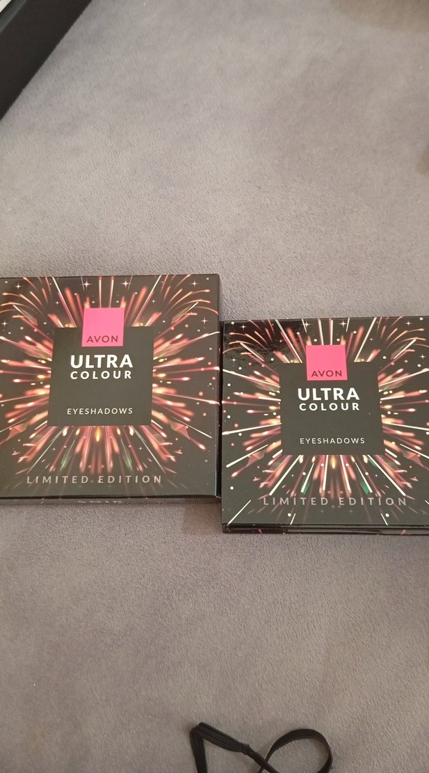 Krem ve Koyu Tonlarda Far Paleti - Görsel 3