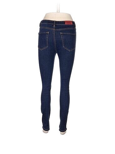 36 Beden Stradivarius Skinny %70 İndirimli.