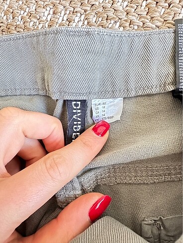 H&M Haki bol paça pantolon