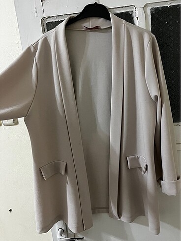 l Beden siyah Renk Açık krem blazer