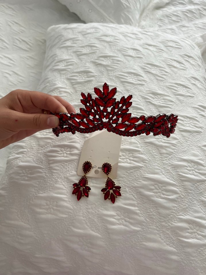 Diger Kırmızı Payetli Gelin Tacı ve Küpe Seti - Görsel 4