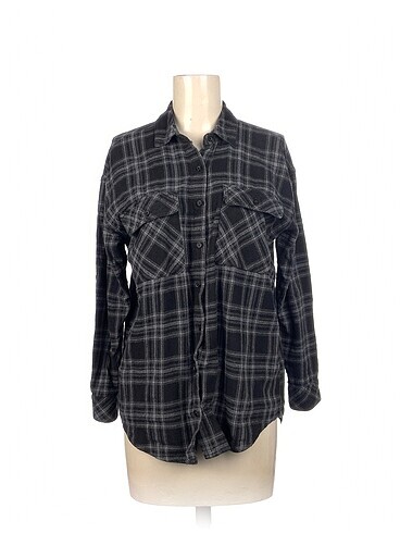 Pull and Bear Gömlek %70 İndirimli.