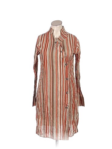 PreLoved Kısa Elbise %70 İndirimli.