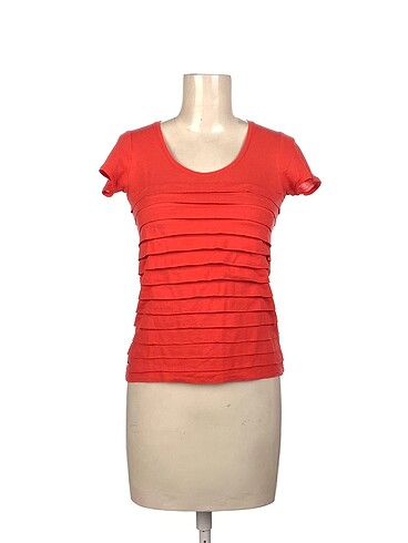 Lacoste T-shirt %70 İndirimli.