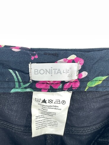 44 Beden siyah Renk PreLoved Kap / Pardesü %70 İndirimli.