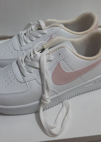 Beyaz Bağcıklı  Kadın Spor Ayakkabı - Görsel 2