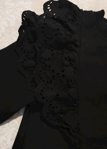 Kız Çocuk Siyah Fırfırlı Uzun Kollu Bluz - Görsel 2