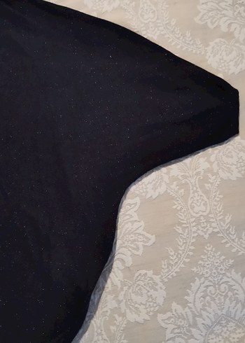 Siyah V Yaka kısa Kollu Kadın Bluz - Görsel 2